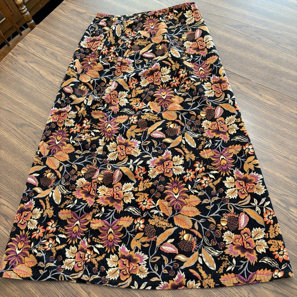 Vintage White Stag Floral Corduroy Maxi Skirt Black 1970s Folk Vibe Autumn - Picture 2 of 5